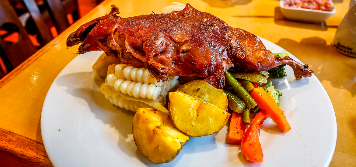 Plato de cuy al horno