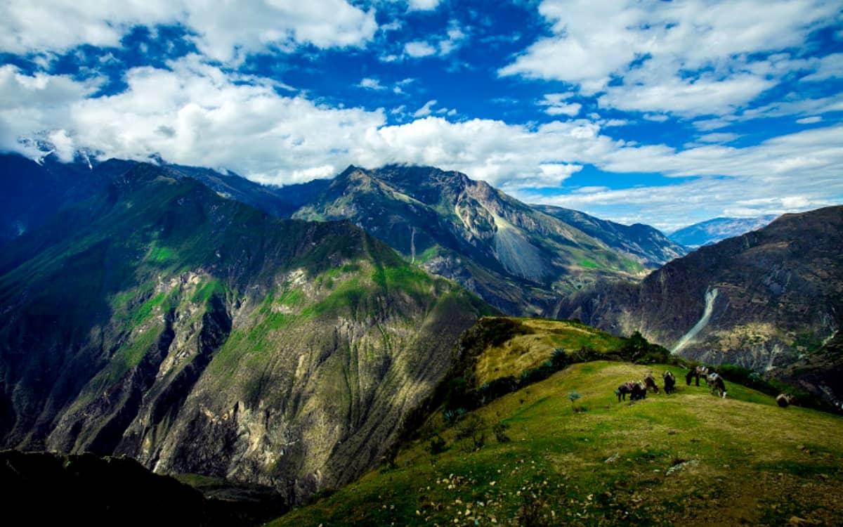Sunrise in the Peruvian Andes