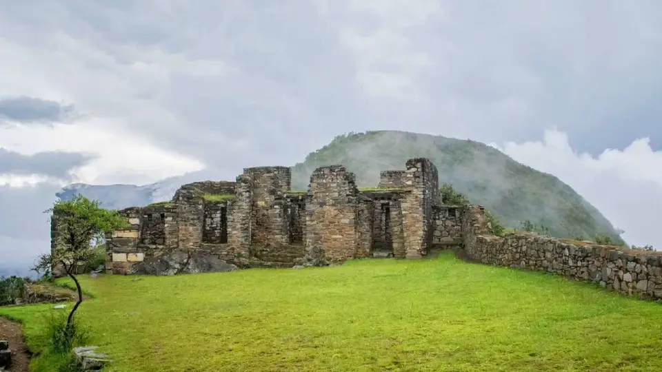 Inca trapezoidal portals of Choquequirao